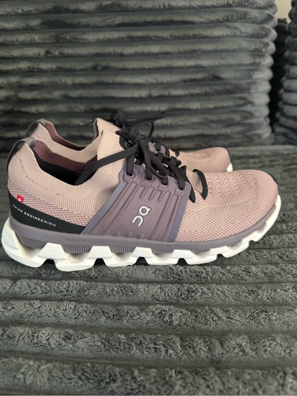 On Running Cloudswift 3 Fade/Black women’s size 10 - Picture 2 of 7